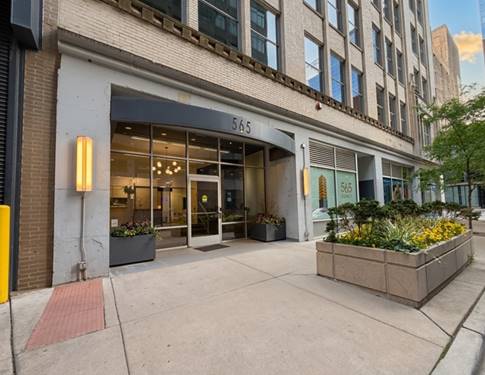 565 W Quincy Unit 802, Chicago, IL 60661
