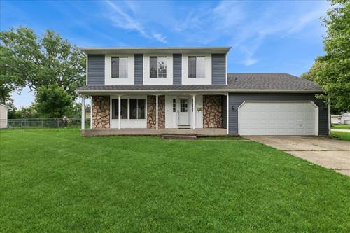 715 Newport, Roselle, IL 60172