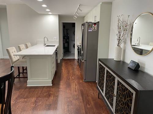 680 N Green Unit 304, Chicago, IL 60642