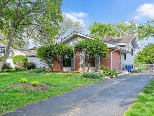229 S Milton, Glen Ellyn, IL 60137