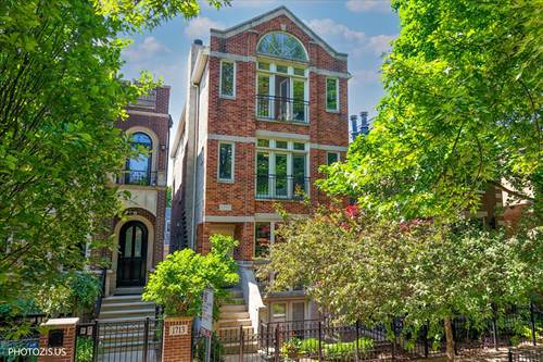 1717 W Nelson Unit 2, Chicago, IL 60657