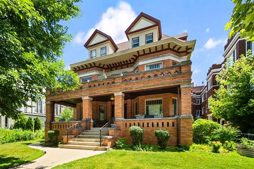 711 Washington Unit 2E, Oak Park, IL 60302