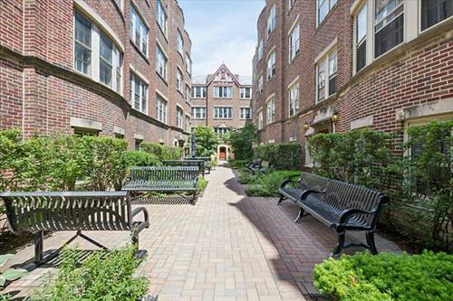 1118 Washington Unit 3A, Oak Park, IL 60302