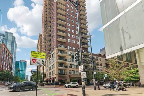 41 E 8th Unit 3301, Chicago, IL 60605