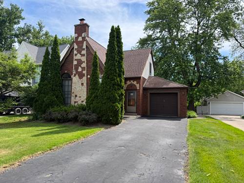 165 S Fairview, Elmhurst, IL 60126