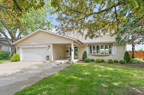 2019 E Avon, Arlington Heights, IL 60004