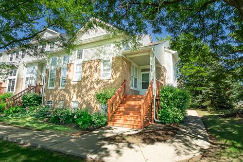 739 W Georgian, Addison, IL 60101