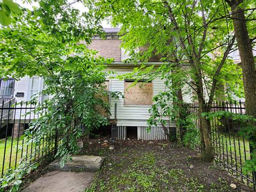 10525 S Corliss, Chicago, IL 60628