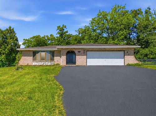8800 W 104th, Palos Hills, IL 60465