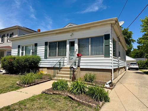 822 W Lafayette, Ottawa, IL 61350