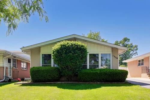 1326 S Dunton, Arlington Heights, IL 60005