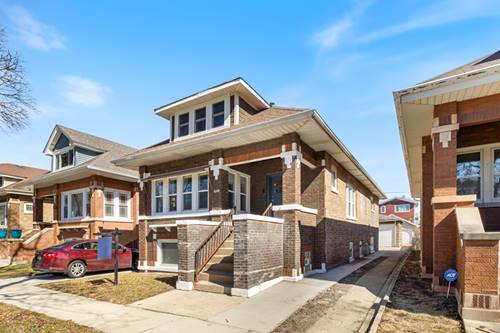2431 Gunderson, Berwyn, IL 60402