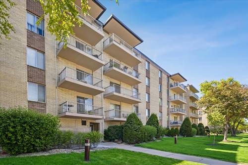 110 W Butterfield Unit 510S, Elmhurst, IL 60126