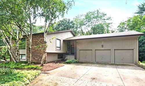 6638 Timbertrails, Lisle, IL 60532