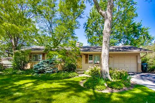 170 Westview, Hoffman Estates, IL 60169