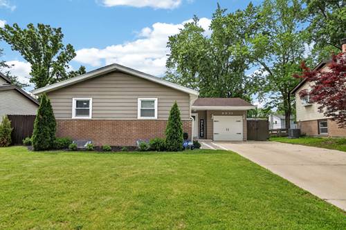 8931 Sandra, Hickory Hills, IL 60457