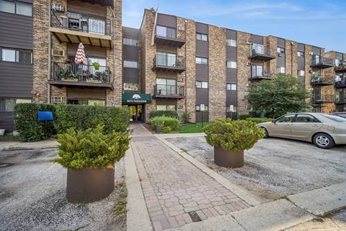 8970 N Parkside Unit 104, Des Plaines, IL 60016