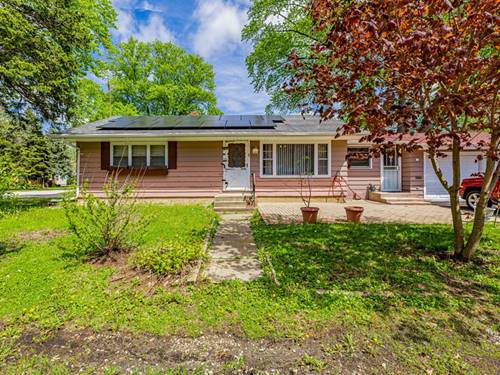 1045 Palace, Aurora, IL 60506