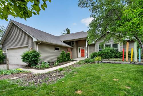1389 Valayna, Aurora, IL 60504