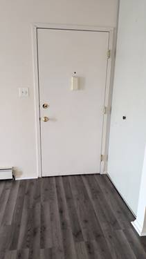 9B E Dundee Quarter Unit 302, Palatine, IL 60074
