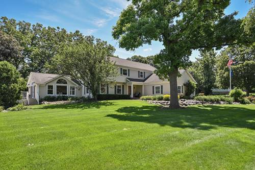 381 Grayfriars, Inverness, IL 60067