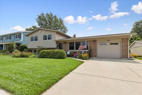 407 W Tanglewood, Arlington Heights, IL 60004