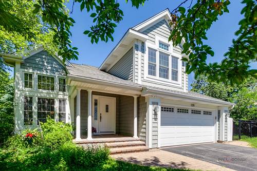 228 Southridge, Gurnee, IL 60031