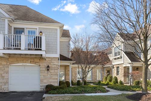 204 Racquet Club, Hinsdale, IL 60521
