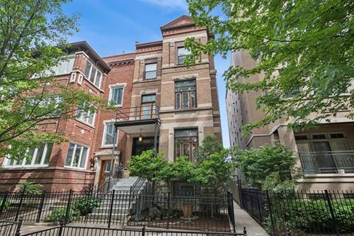 634 W Wellington, Chicago, IL 60657