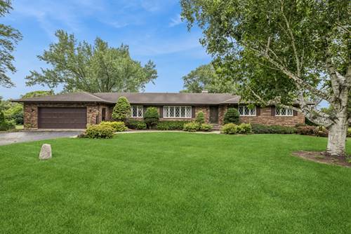3035 Red Barn, Crystal Lake, IL 60012