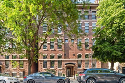 924 W Dakin Unit 4, Chicago, IL 60613