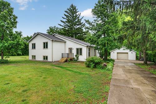 33 Valewood, West Chicago, IL 60185