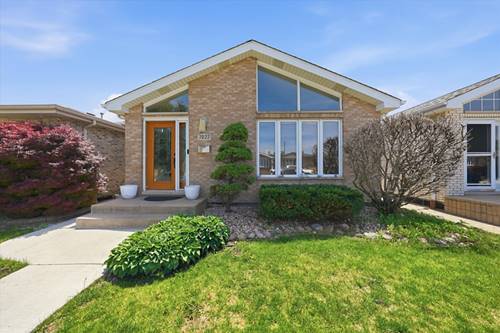 7027 W 64th, Chicago, IL 60638