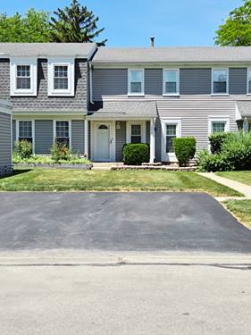 1294 Downing, Roselle, IL 60172