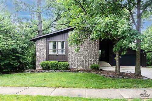 3130 Scenicwood, Woodridge, IL 60517