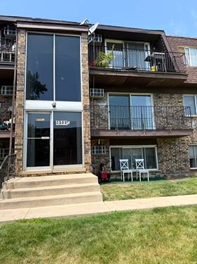 2500 Mark Thomas Unit 8A, Hanover Park, IL 60133