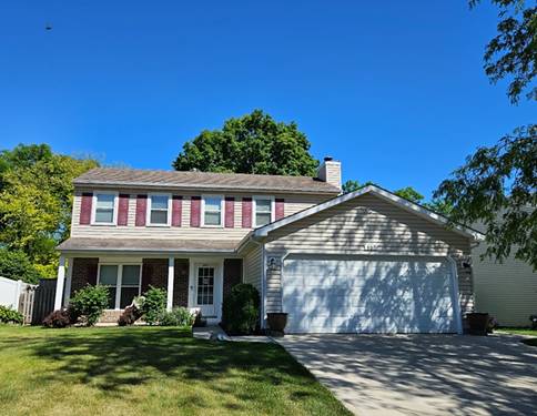 807 Kansas, Carol Stream, IL 60188