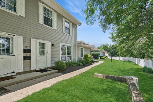 1303 Woodcutter Unit C, Wheaton, IL 60189