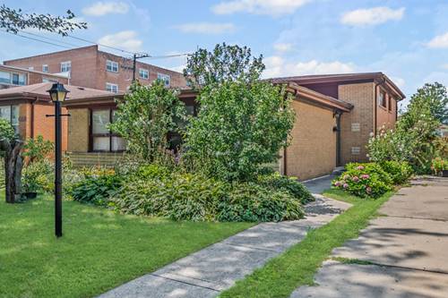 9218 Lavergne, Skokie, IL 60077