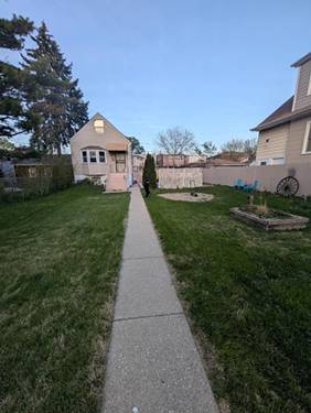 1333 Harvey, Berwyn, IL 60402