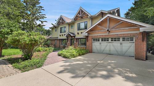 827 S Arlington Heights, Arlington Heights, IL 60005