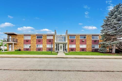 1313 S Rebecca Unit 116B, Lombard, IL 60148