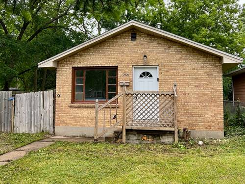 2406 Hermon, Zion, IL 60099