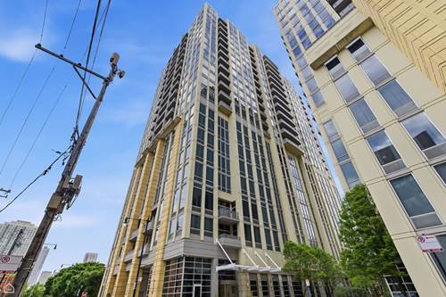 700 N Larrabee Unit 1013, Chicago, IL 60654