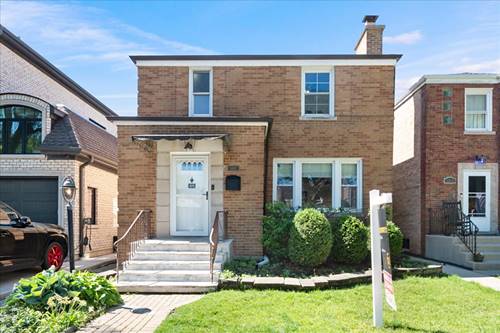3011 W Jarvis, Chicago, IL 60645