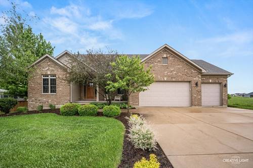 724 Emanuel, Sycamore, IL 60178