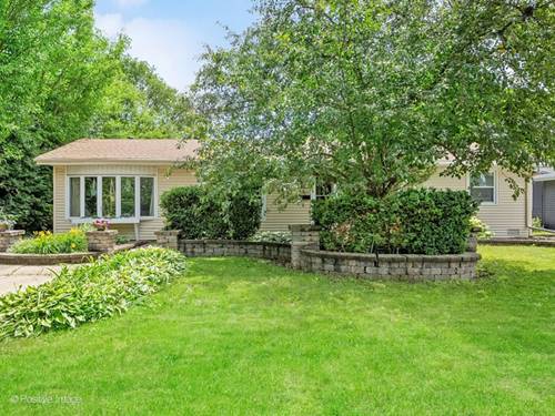324 Shawnee, Carol Stream, IL 60188