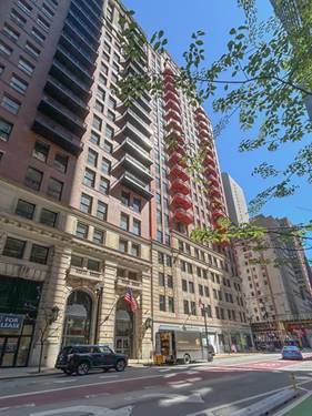 212 W Washington Unit 1513, Chicago, IL 60606