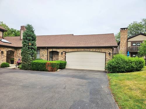 1932 Golf View, Bartlett, IL 60103
