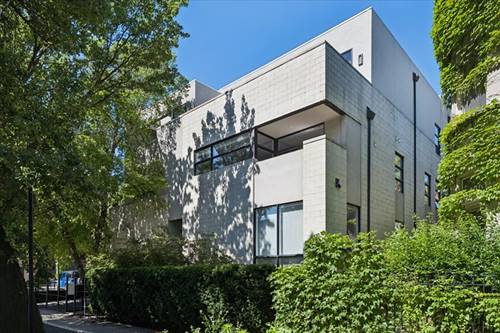 1212 N Hoyne Unit 102, Chicago, IL 60622